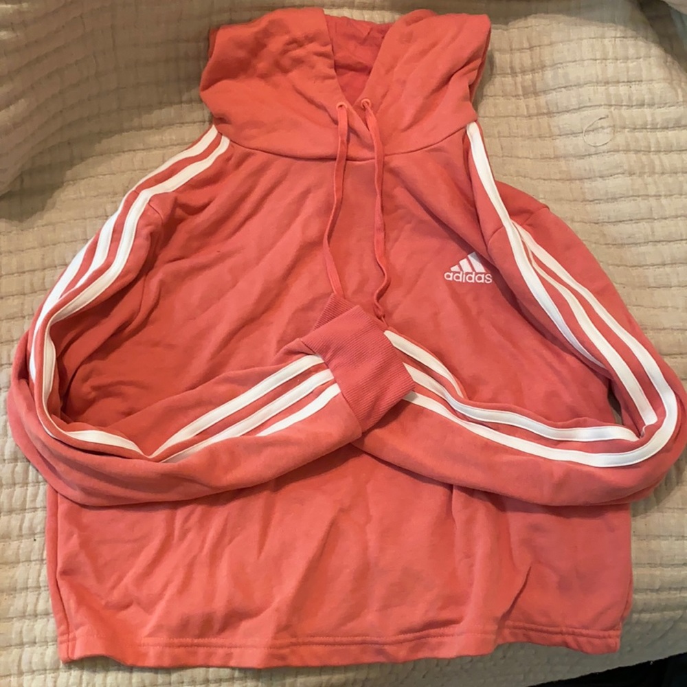 Cute cropped adidas sweatshirt